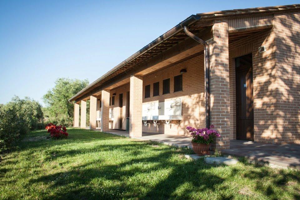 Cerquestra Camping Village Monte del Lago Exteriér fotografie
